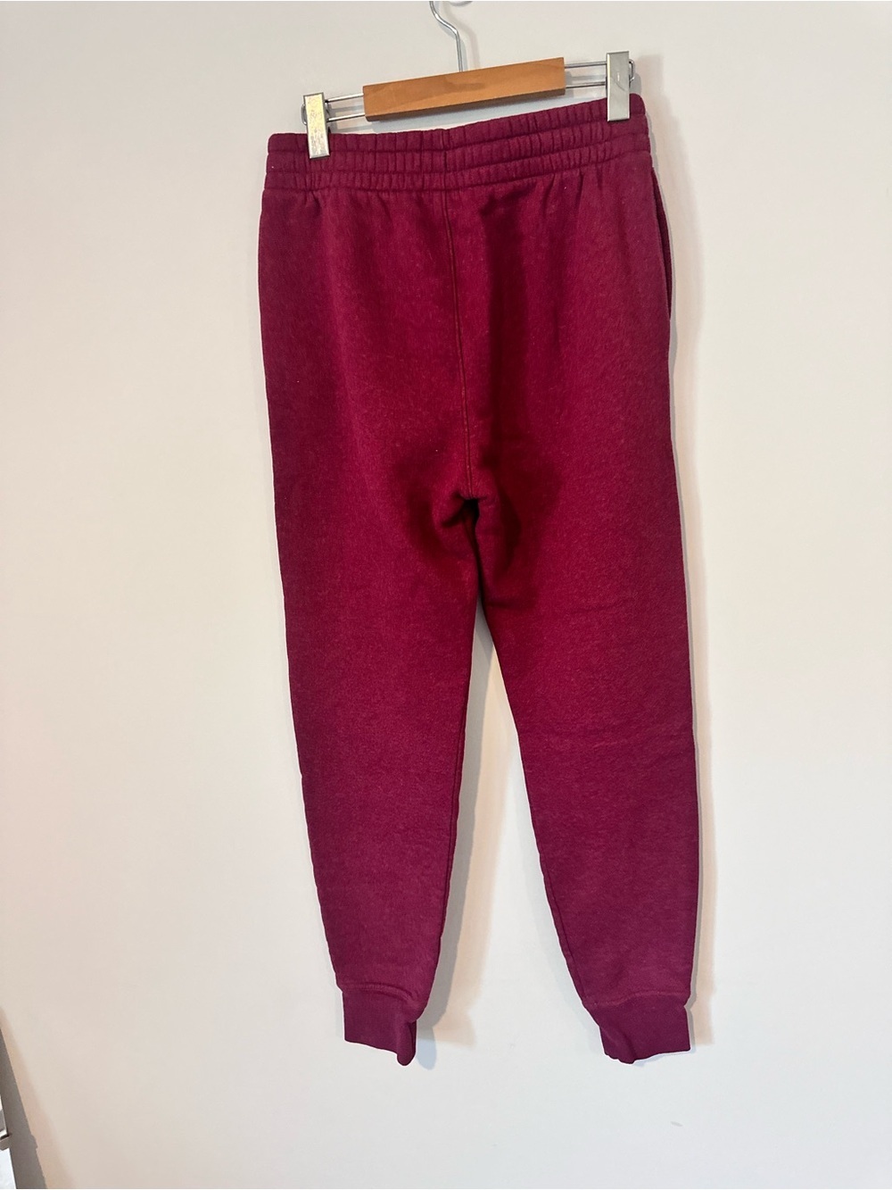 Under Armour Women's Burgundy Track Joggers Size Small Fleece Cotton Blend - Picture 5 of 11